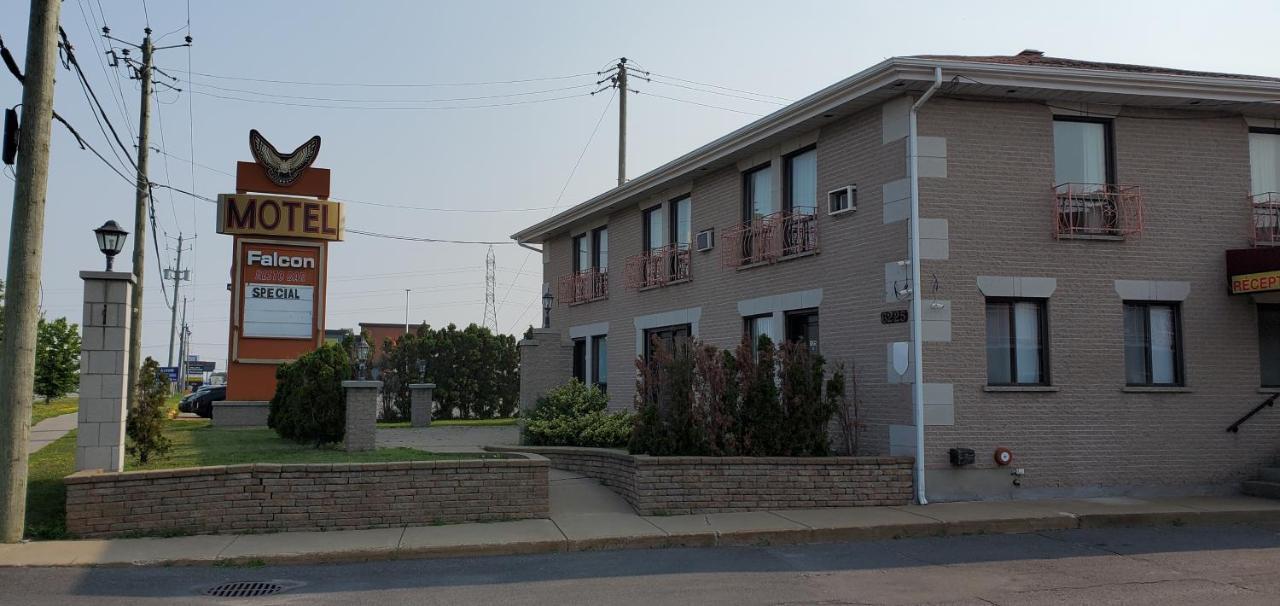 Motel Falcon Brossard Extérieur photo