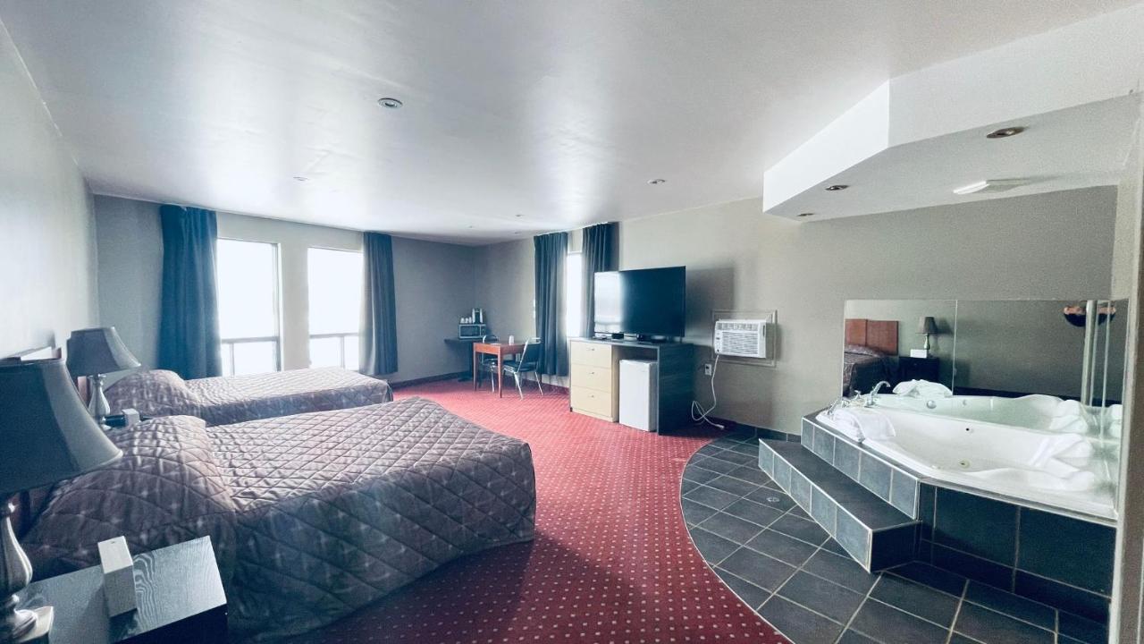 Motel Falcon Brossard Extérieur photo